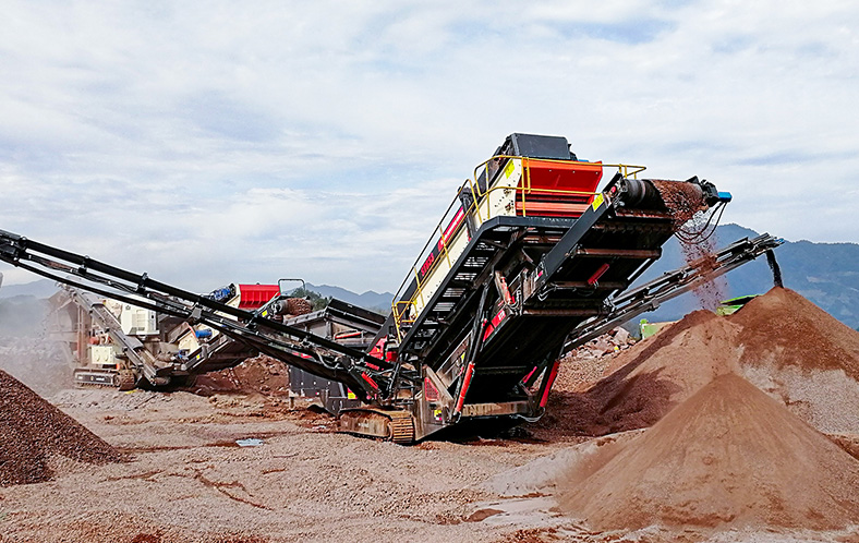 140-170t/h Mobile Crusher in Rwanda