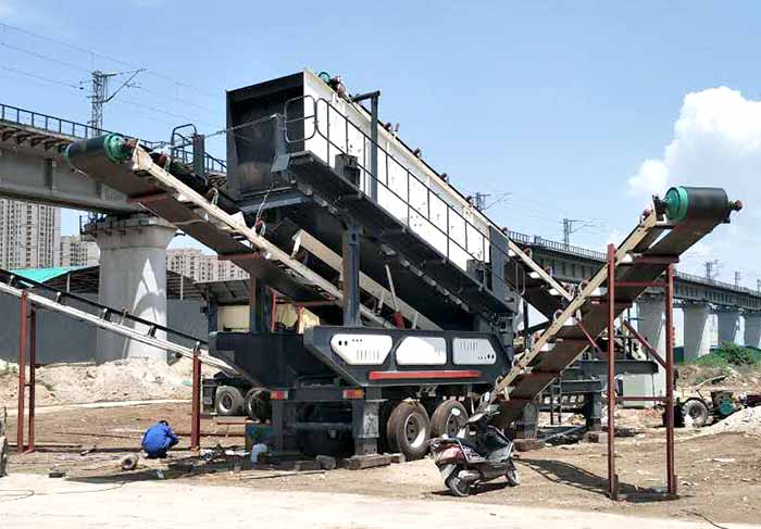 200-500t/h Demolition Waste Mobile Crushing Plant in Kenya